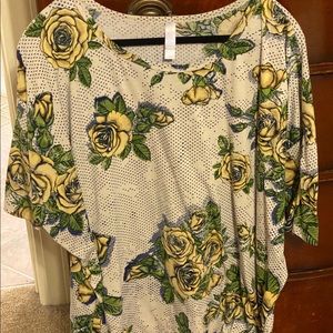 Lularoe Irma top